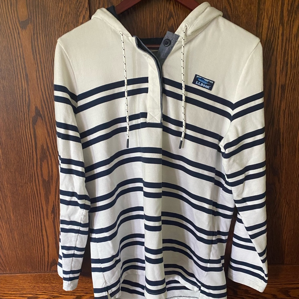 LLBean women’s hoodie Large